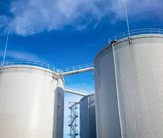 Tanks / Grain Bins